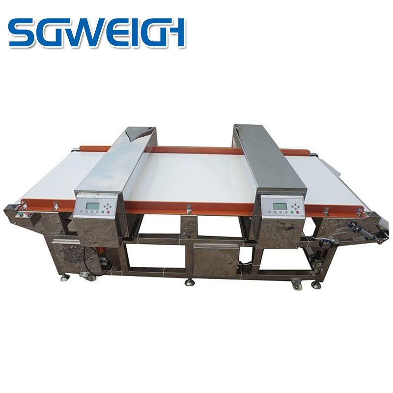 Conveyor Metal Inspection Equipment For Clothing,Double Head Industrial Metal Detector Machine